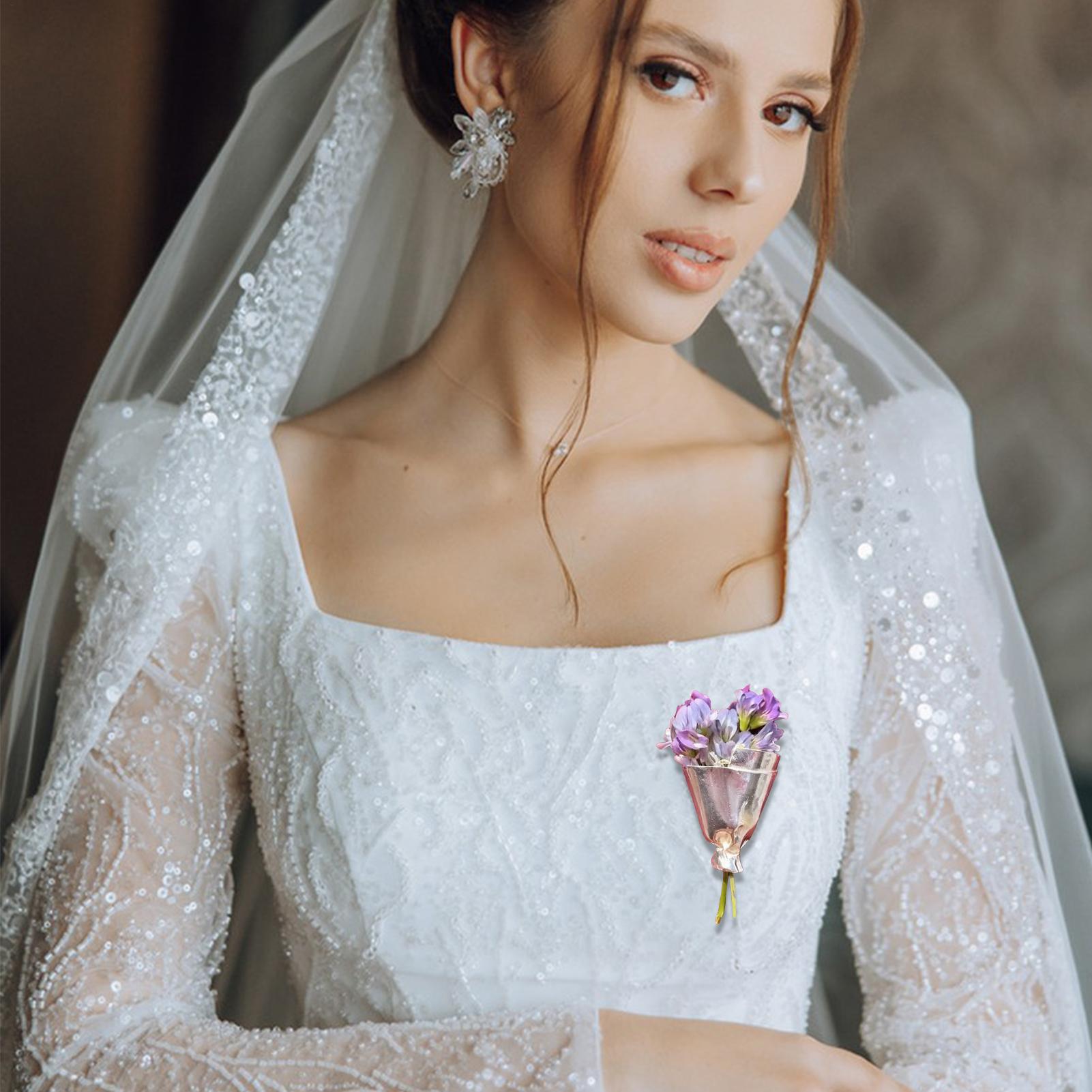 Bouquet Holder Lapel Pins Wedd - огляд і ціна Travel Accessories India