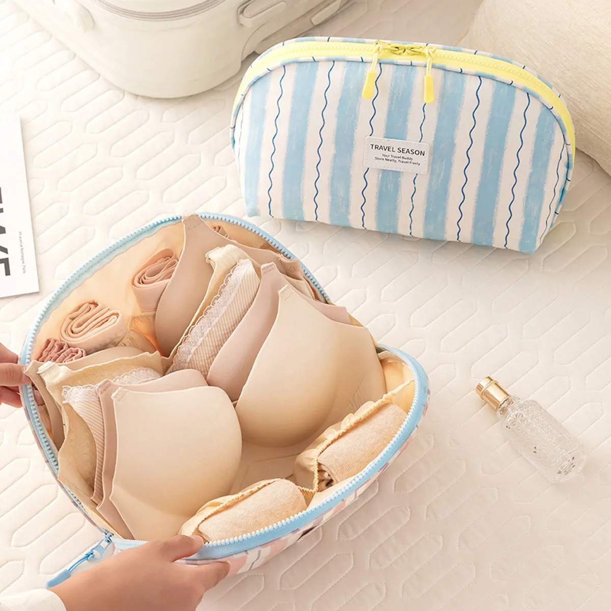 Underwear Storage Bag Portable - огляд і ціна Travel Accessories Organizer Bag