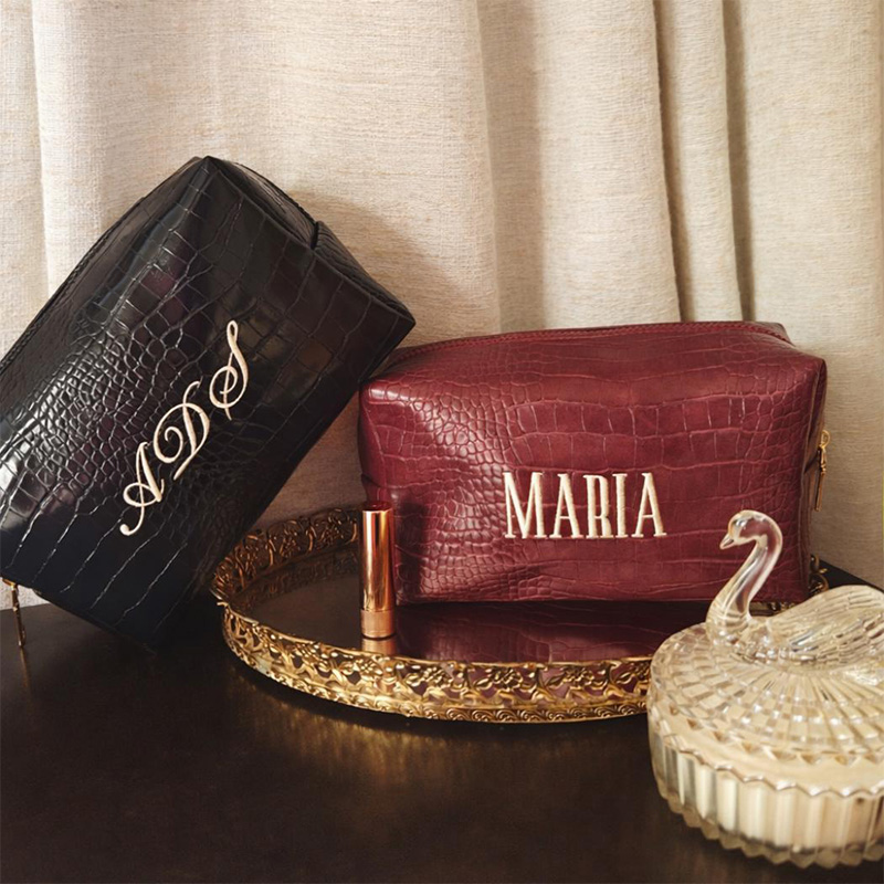 Embroidered Croc Makeup Bag Pe - огляд і ціна Travel Accessories Ideas