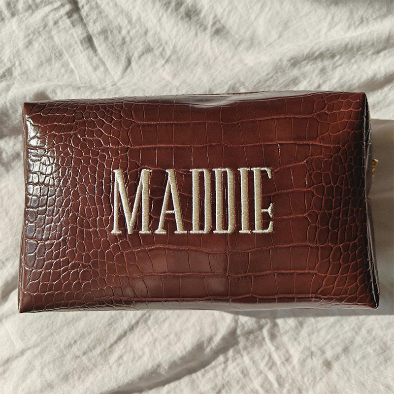 Embroidered Croc Makeup Bag Pe - огляд і ціна Travel Accessories Ideas